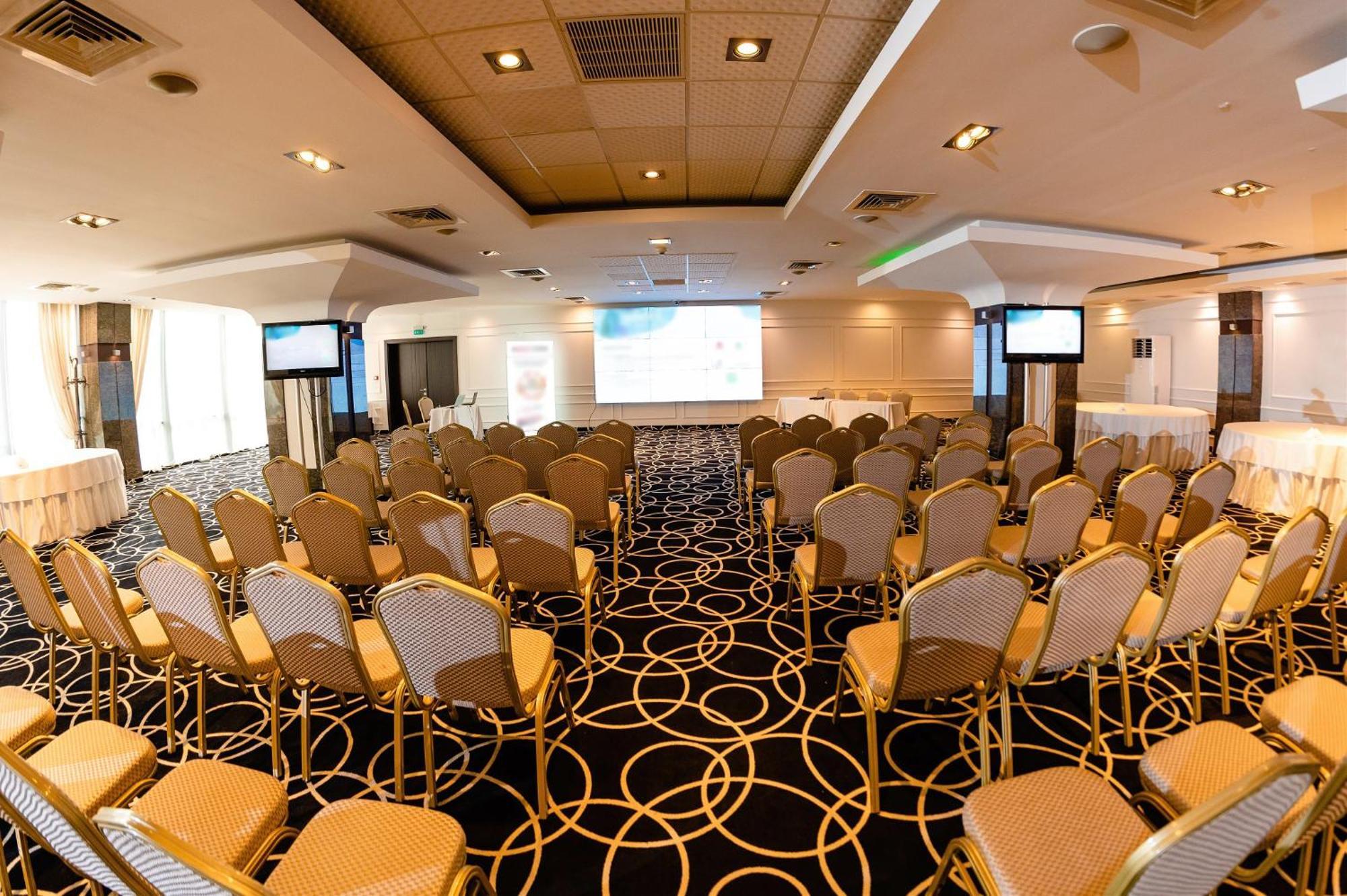 Târgu-Mureş Business Hotel Conference Center & Spa المظهر الخارجي الصورة